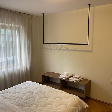 Cozy Apartment, In The Center Of Tirana Bagian luar foto