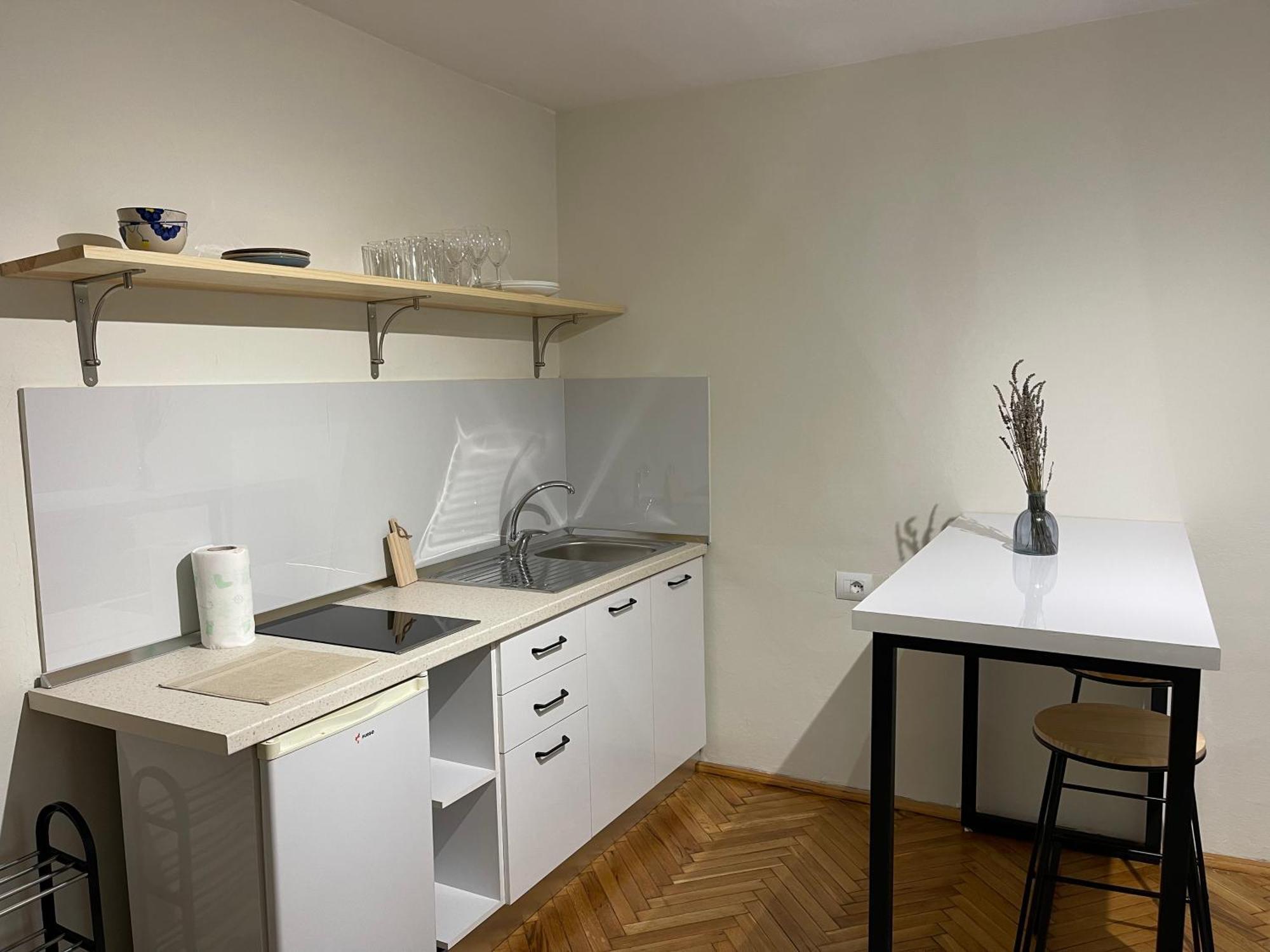 Cozy Apartment, In The Center Of Tirana Bagian luar foto